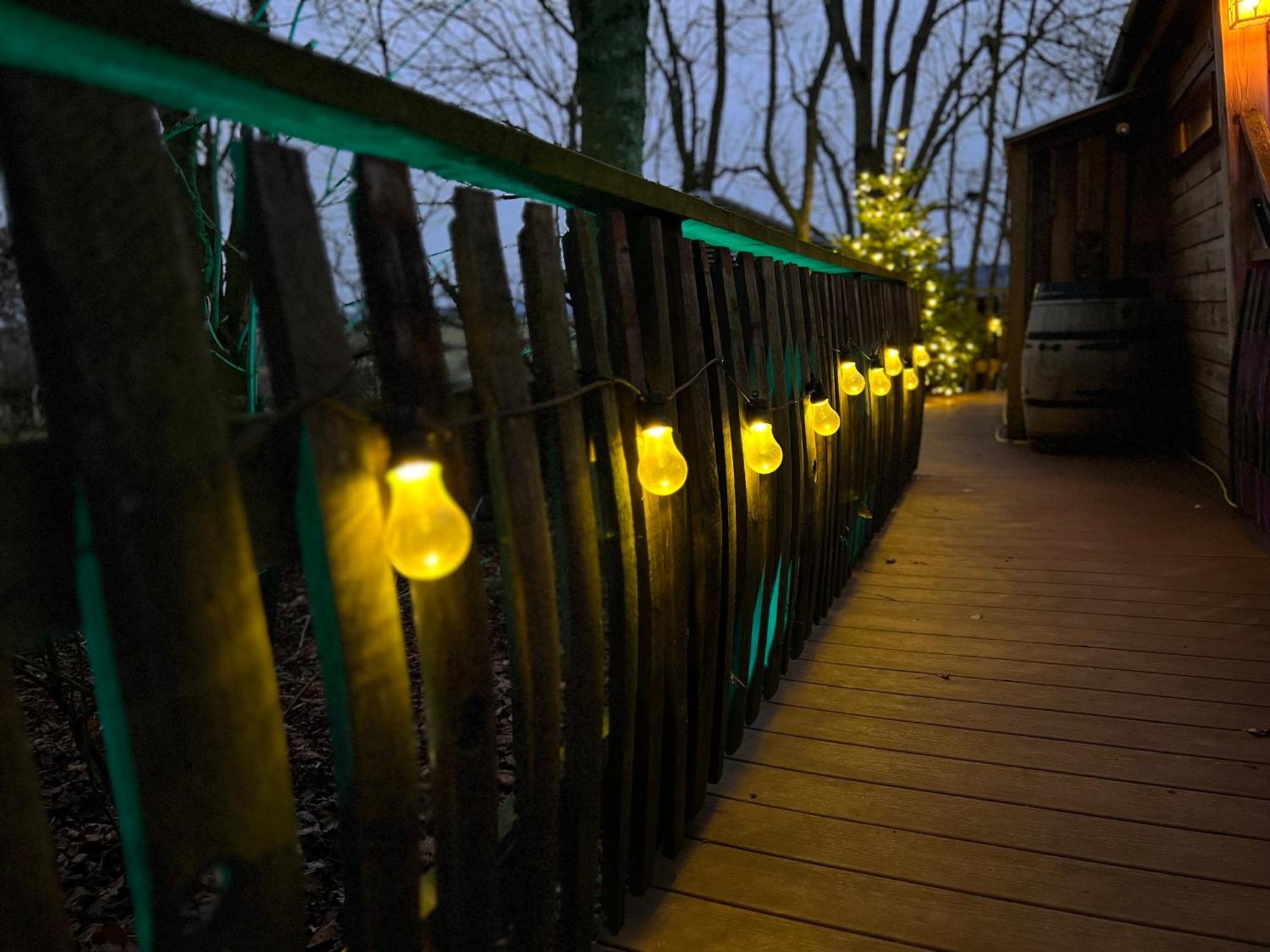 Burtree Country House, Tipi's, Treehouse & & House With Hot Tubs In A Private Garden Lodge Thirsk